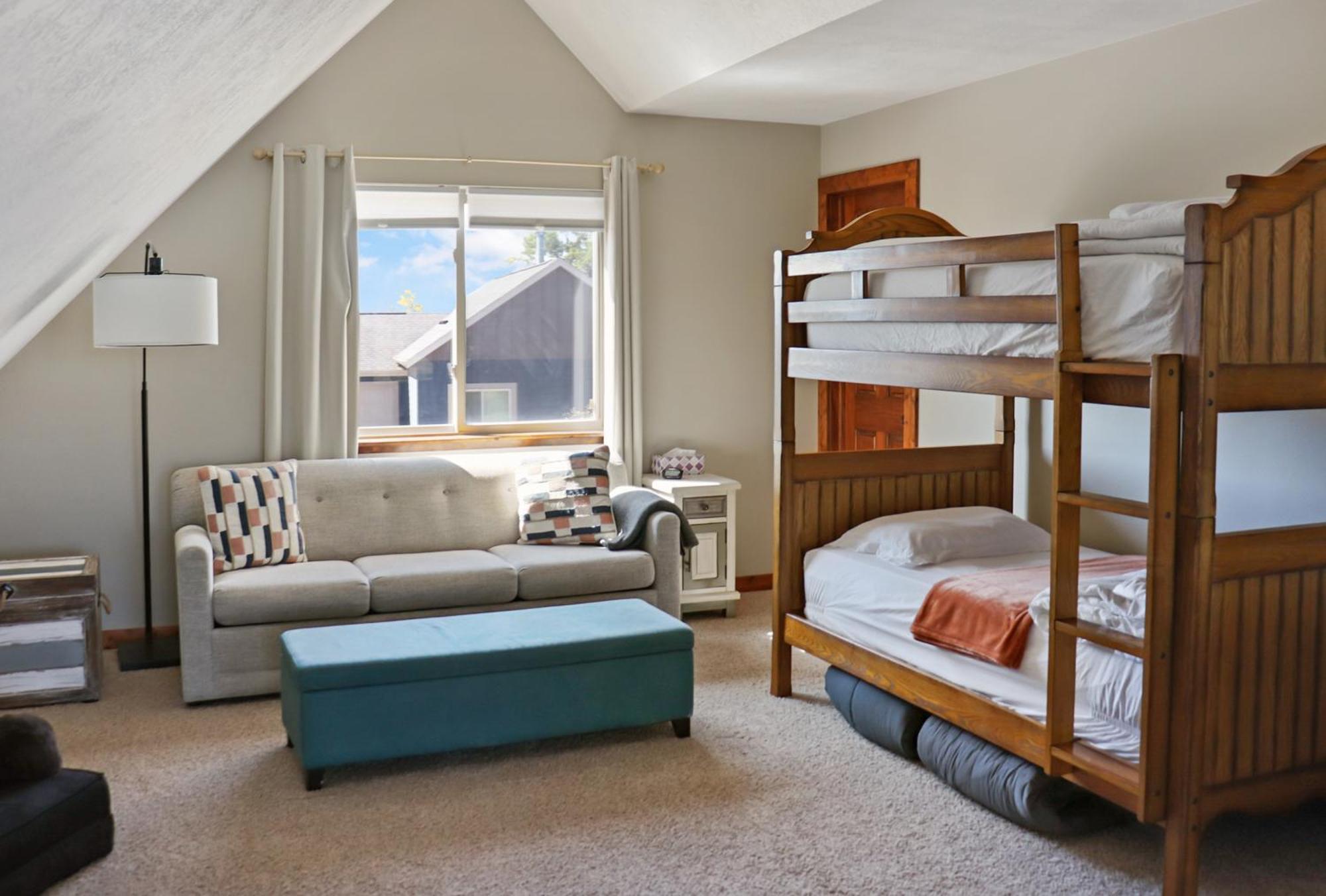 Boho Bungalow On The Pond W/ Hot Tub Arnolds Park Extérieur photo